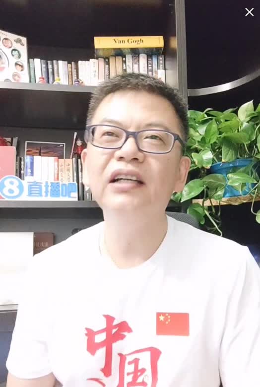 苏群：韩旭和李月汝两个世界级中锋三年后会更成熟